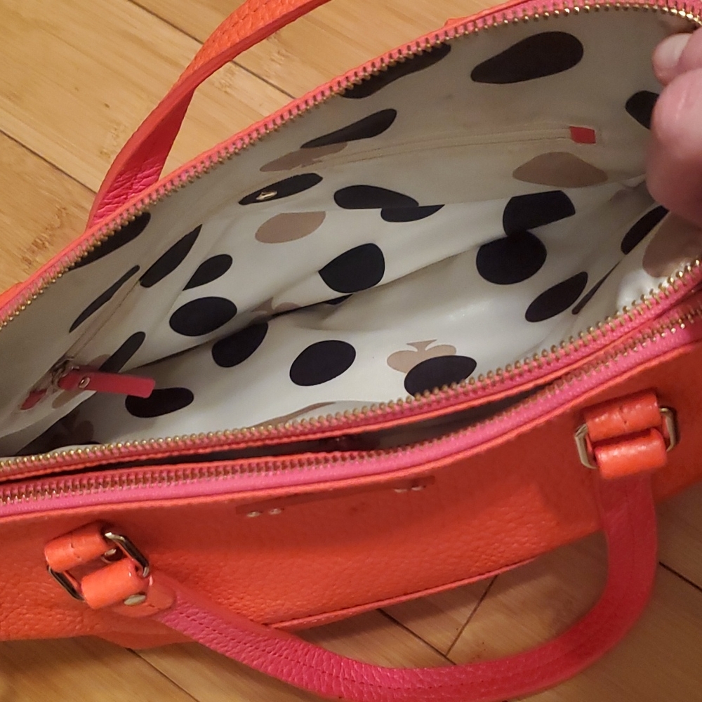 Purse - Picture 4 of 9